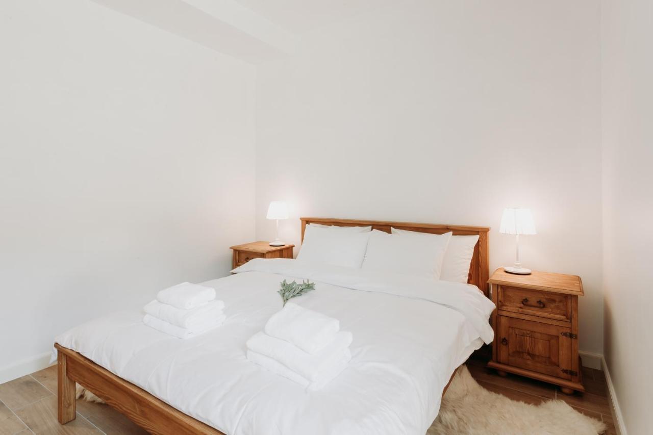 Jodelka Apartment *